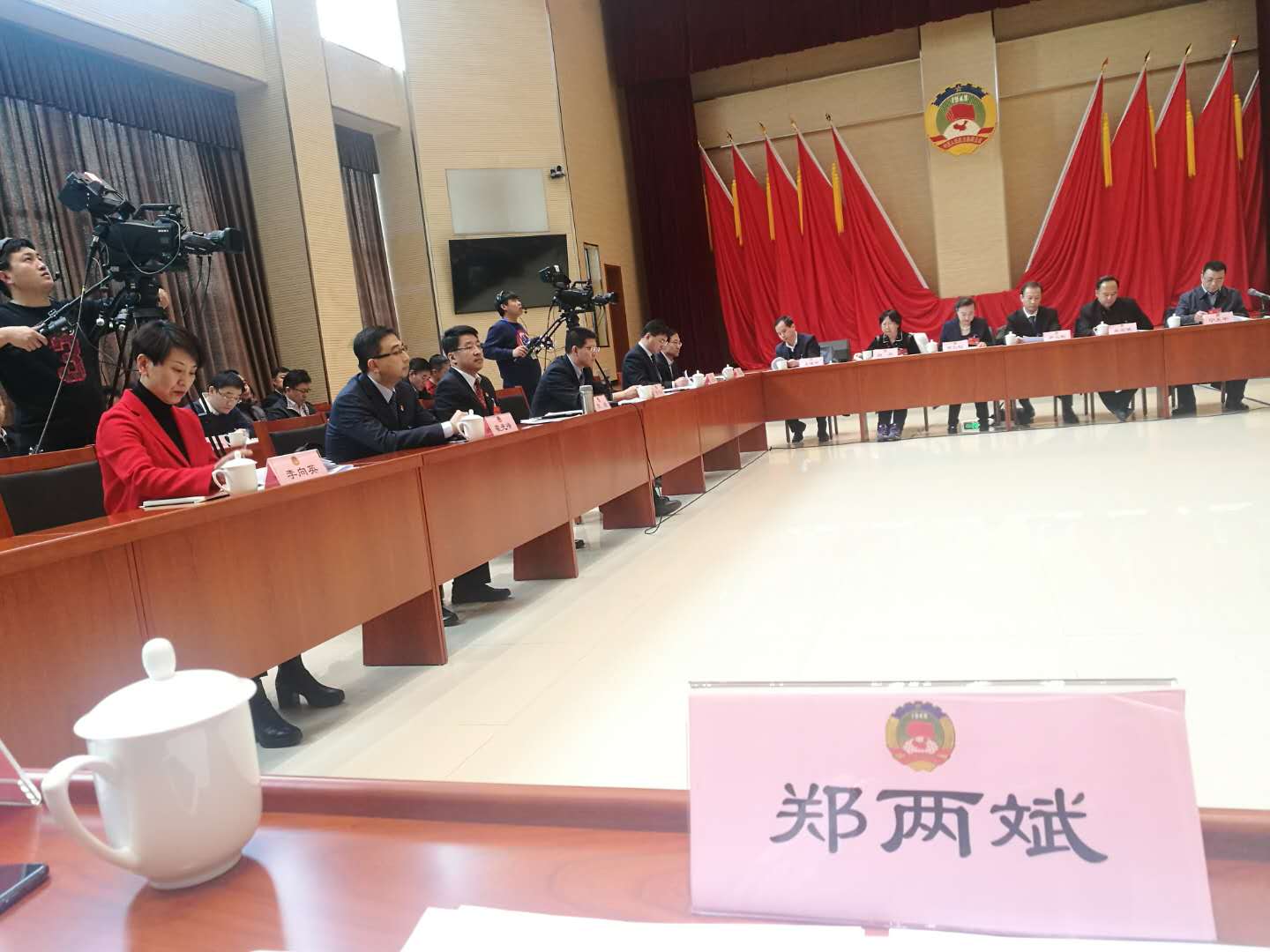 順義區政協(xié)常委、仟億達集團董事長(cháng)鄭兩斌受邀參加政協(xié)北京市順義區第五屆委員會(huì )次會(huì )議召開(kāi)協(xié)商議政座談會(huì )